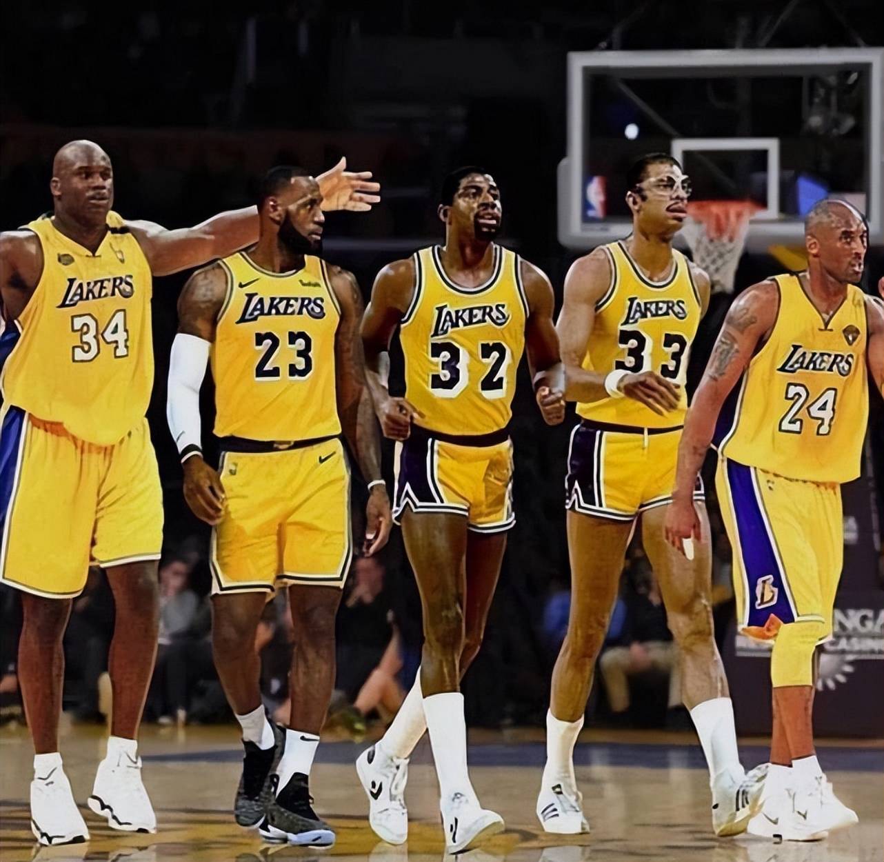 莫斯克拉：人们梦想赢得欧冠是正常的，但现在是11月赛季还长（莫斯克拉：渴望欧冠夺冠可以理解，但眼下才11月，赛季仍很漫长）