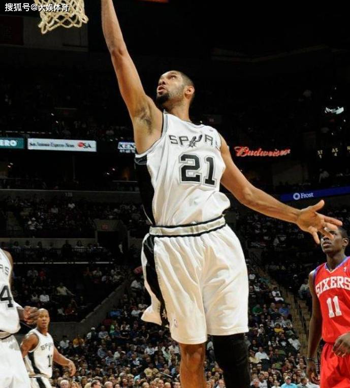 同样是06后王牌新星，为何刘诚宇人气远不如蒯纪闻，原因找到了（同为06后顶尖新秀，刘诚宇为何不及蒯纪闻受关注？背后因素揭晓）